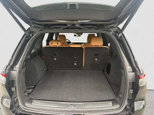 2025 Jeep Cherokee - $52,995
