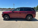 2025 Grand Cherokee Thumbnail 2
