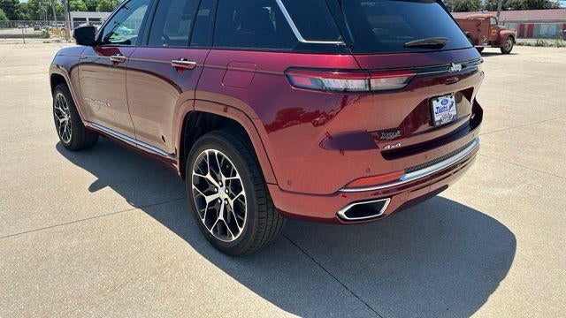2025 Jeep Grand Cherokee Summit