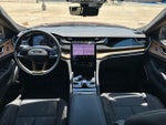 2025 Grand Cherokee Thumbnail 17