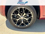 2025 Grand Cherokee Thumbnail 11