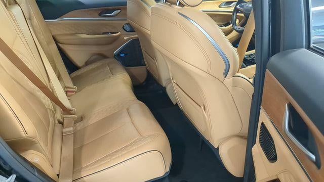 2023 Jeep Grand Cherokee Summit