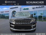 2023 Grand Cherokee Thumbnail 2