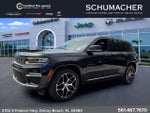 2023 Grand Cherokee Thumbnail 3