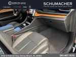 2023 Grand Cherokee Thumbnail 22