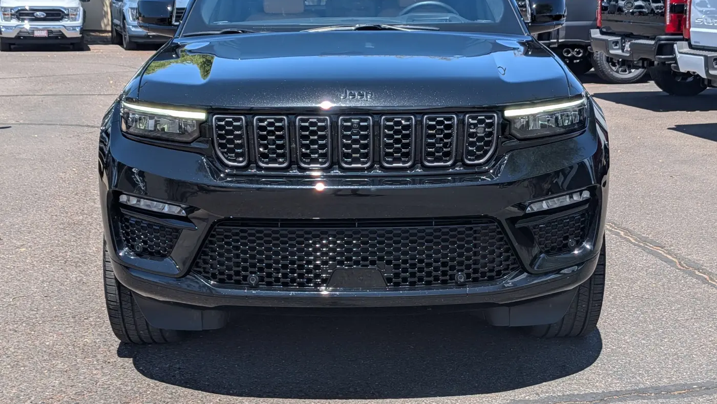 2025 Jeep Grand Cherokee Summit