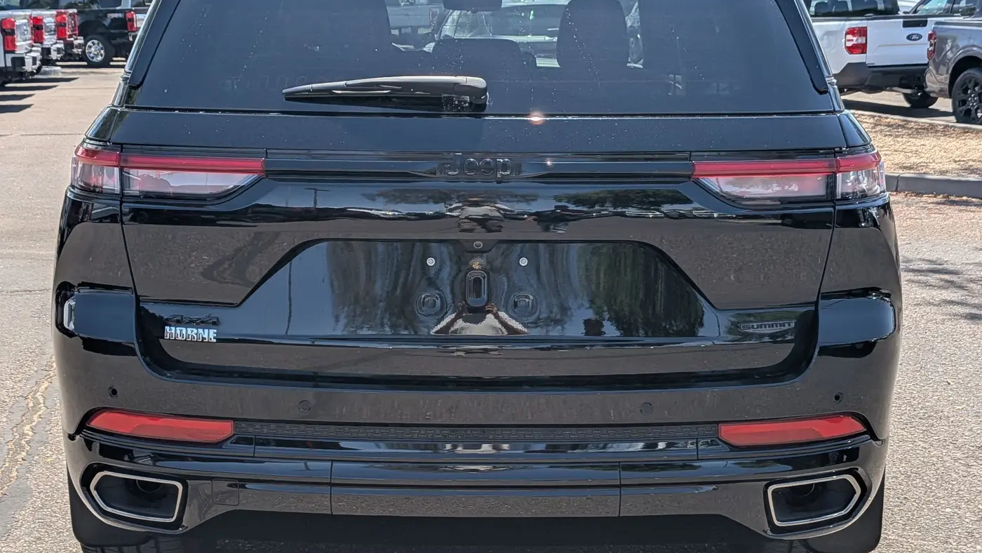 2025 Jeep Grand Cherokee Summit