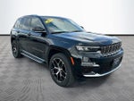 2022 Grand Cherokee Thumbnail 3
