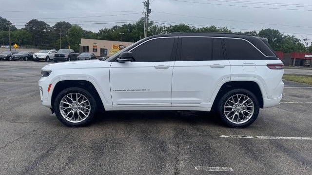 2024 Jeep Grand Cherokee Summit