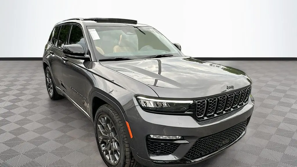 2025 Jeep Grand Cherokee Summit
