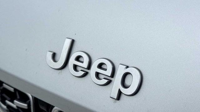 2023 Jeep Grand Cherokee Summit