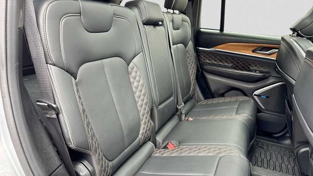 2023 Jeep Grand Cherokee Summit