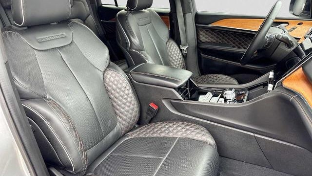 2023 Jeep Grand Cherokee Summit
