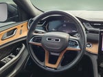 2023 Grand Cherokee Thumbnail 12