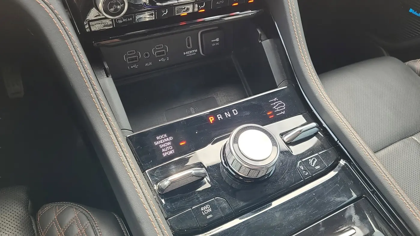 2023 Jeep Grand Cherokee Summit