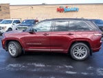 2025 Grand Cherokee Thumbnail 3