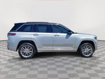 2022 Grand Cherokee Thumbnail 6