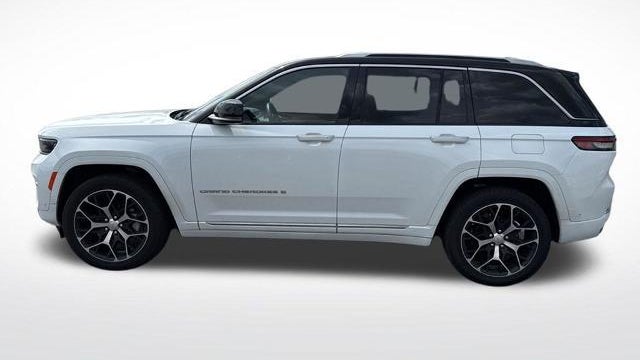 2023 Jeep Grand Cherokee Summit