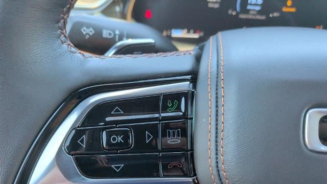 2023 Jeep Grand Cherokee Summit