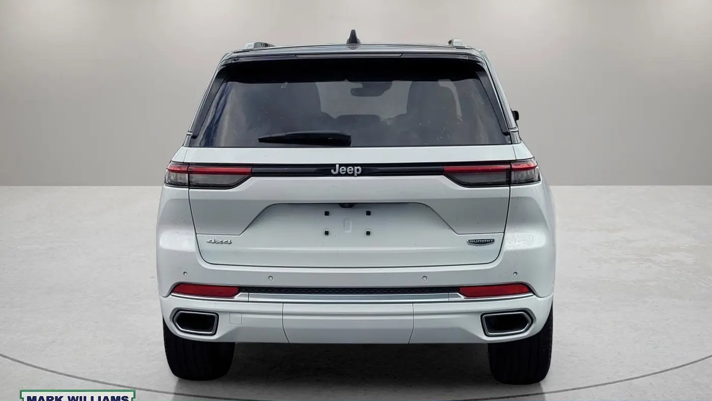 2023 Jeep Grand Cherokee Summit Reserve