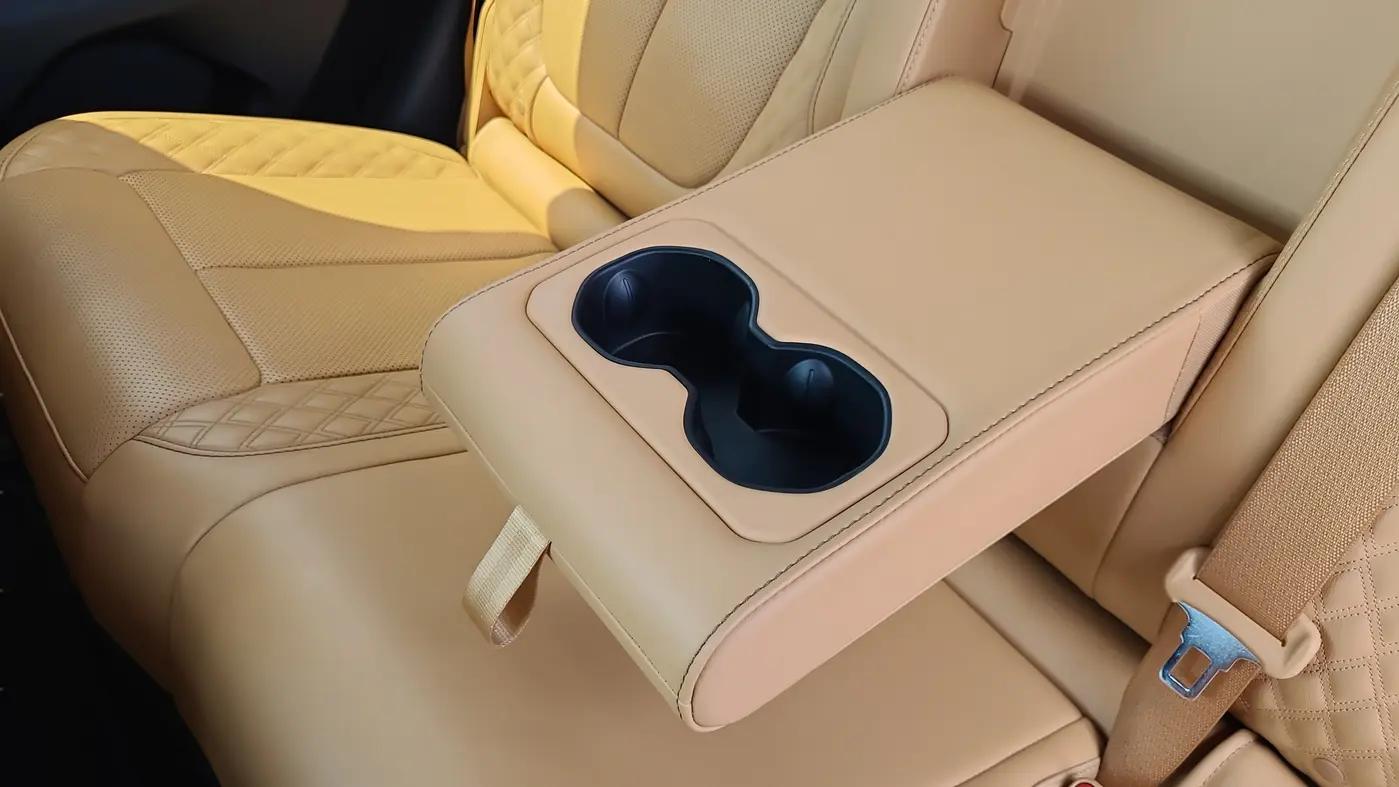 2023 Jeep Grand Cherokee Summit