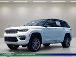 2023 Grand Cherokee Thumbnail 16