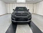 2024 Grand Cherokee Thumbnail 3