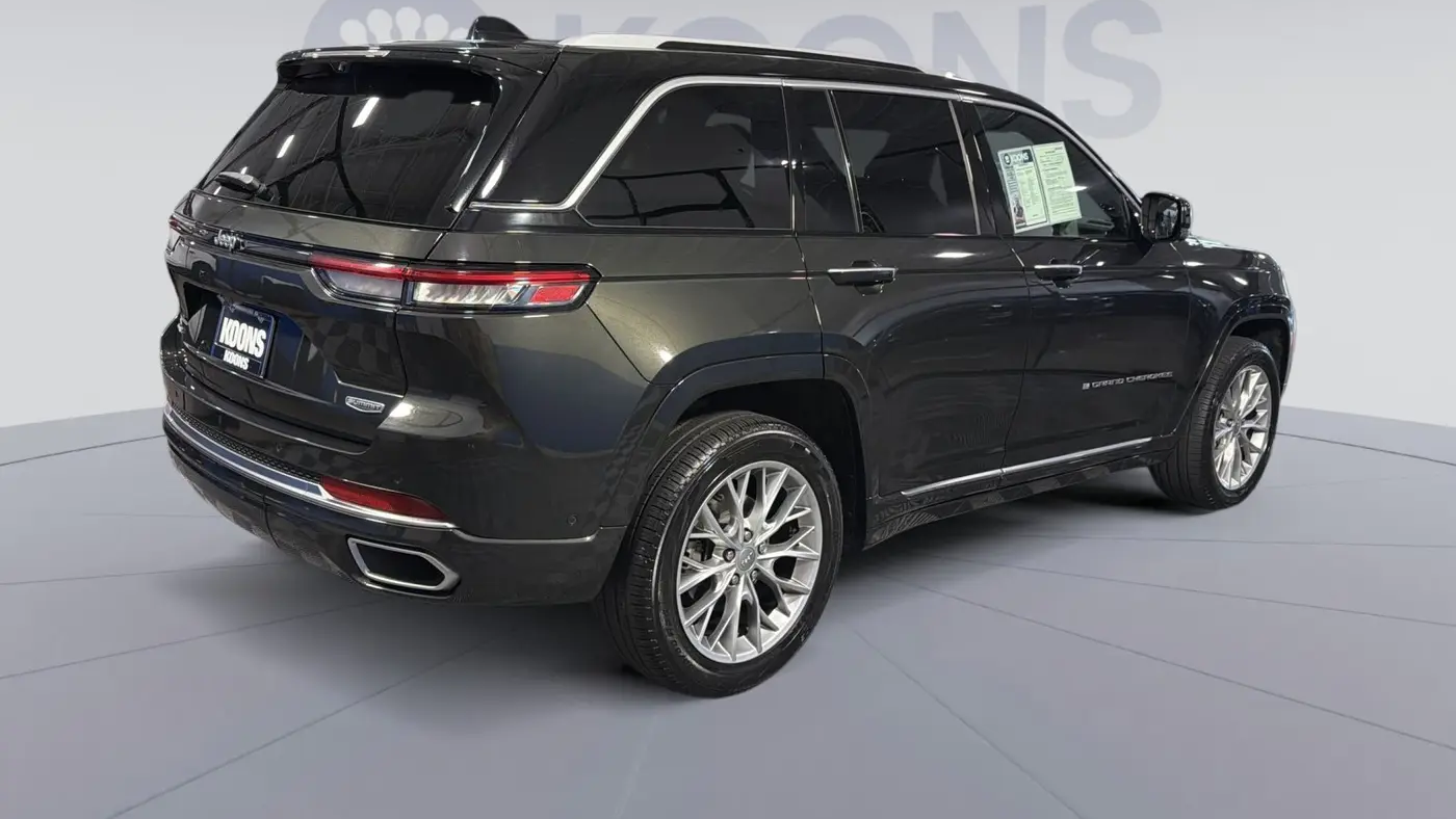 2024 Jeep Grand Cherokee Summit