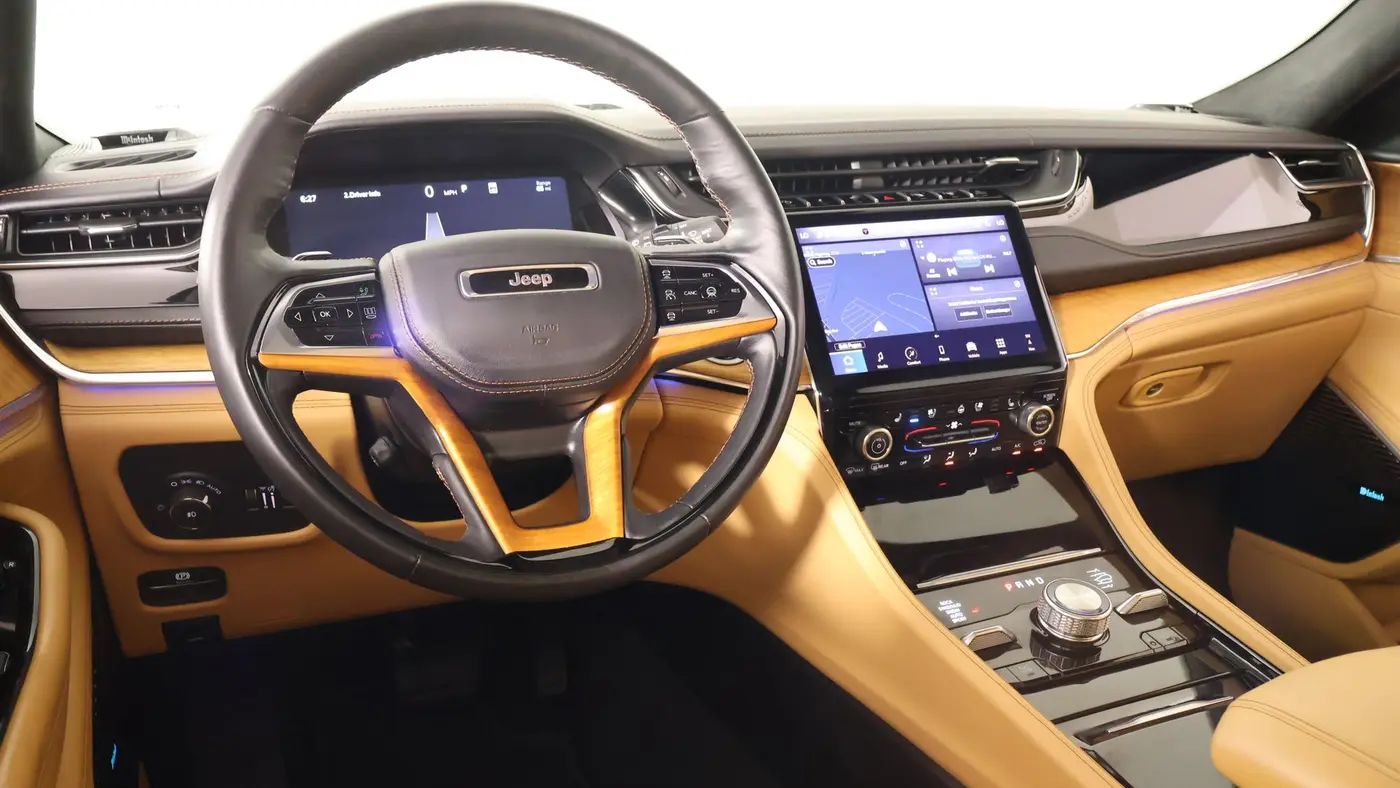 2025 Jeep Grand Cherokee Summit Reserve