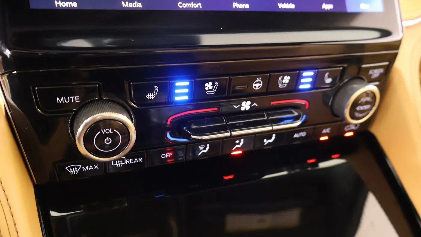 2025 Jeep Grand Cherokee Summit Reserve