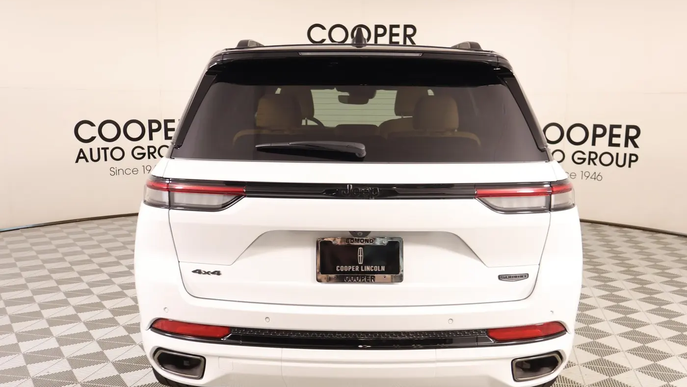 2025 Jeep Grand Cherokee Summit Reserve