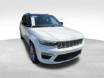 2025 Grand Cherokee Thumbnail 2