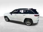 2025 Grand Cherokee Thumbnail 5