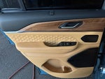 2026 Grand Cherokee Thumbnail 16