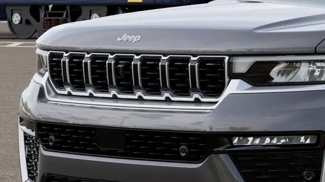 2026 Jeep Grand Cherokee Summit