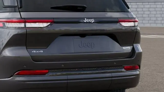 2026 Jeep Grand Cherokee Summit