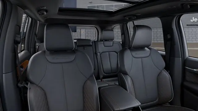 2026 Jeep Grand Cherokee Summit