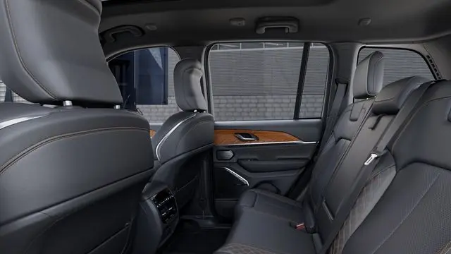 2026 Jeep Grand Cherokee Summit