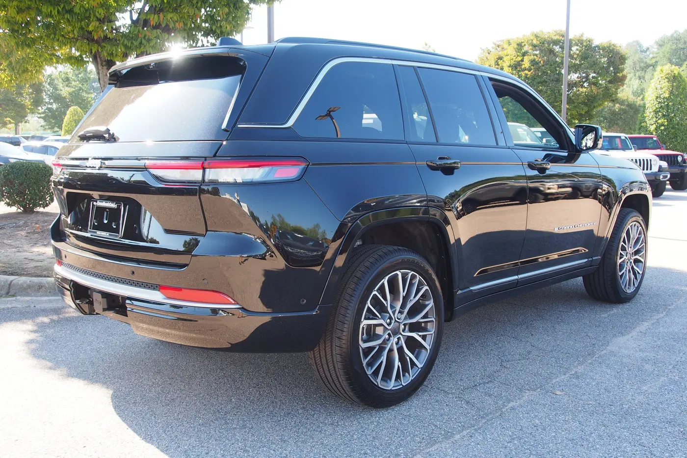 2026 Jeep Cherokee - $55,563