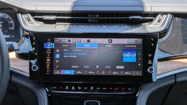 2026 Jeep Grand Cherokee Summit
