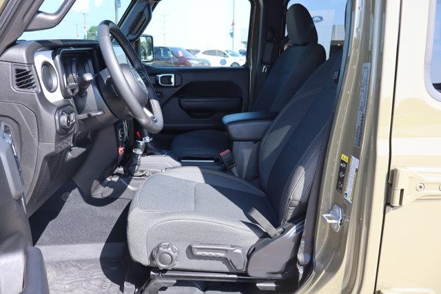 2026 Jeep Cherokee - $56,990