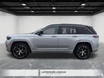 2022 Grand Cherokee Thumbnail 2