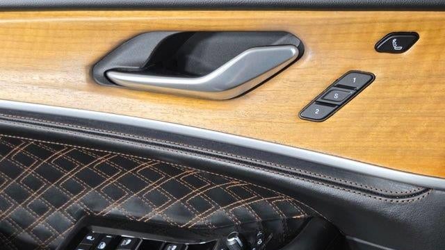 2022 Jeep Grand Cherokee Summit