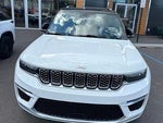 2022 Grand Cherokee Thumbnail 2