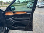 2022 Grand Cherokee Thumbnail 20