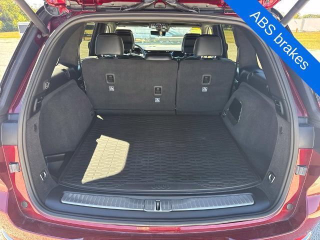 2022 Jeep Cherokee - $42,000