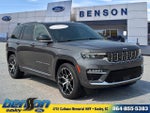 2022 Grand Cherokee Thumbnail 1