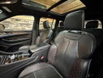 2022 Grand Cherokee Thumbnail 12