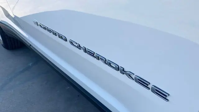 2023 Jeep Grand Cherokee L Laredo X