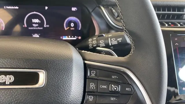 2023 Jeep Grand Cherokee L Laredo X